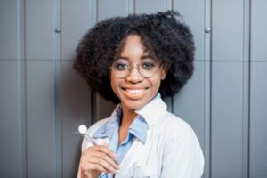 Bachelor Degree in Dental Hygiene (BSDH) Pros and Cons