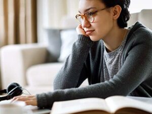 7 Challenges an Online College Education Can Solve For You