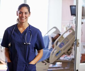 Respiratory Therapists: How to Choose the Right Degree Advancement Program for You