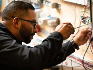 SJVC Hesperia Announces New Electrical Technology Program