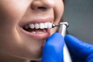 The Role of Continuing Education in Expanding Dental Assistants’ Skill Sets
