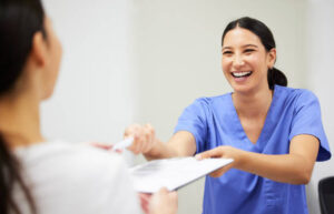 How to Find a Job as a Medical Assistant